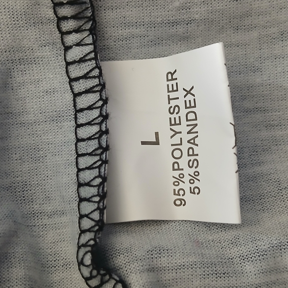 Elegant Peacock Feather Print Dress - Picture 3 of 7